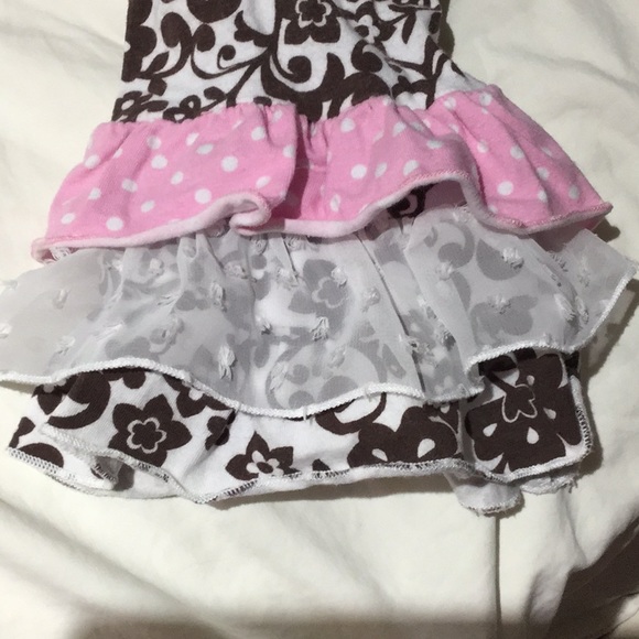 Flap Happy 2T mixed print ruffled outfit worn once - Picture 6 of 8